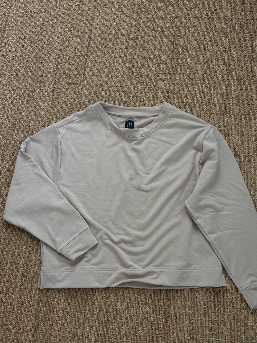 GAP Crewneck Pullover